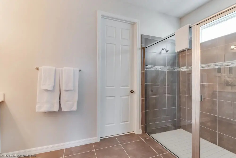 1580 Nassau Point Trail