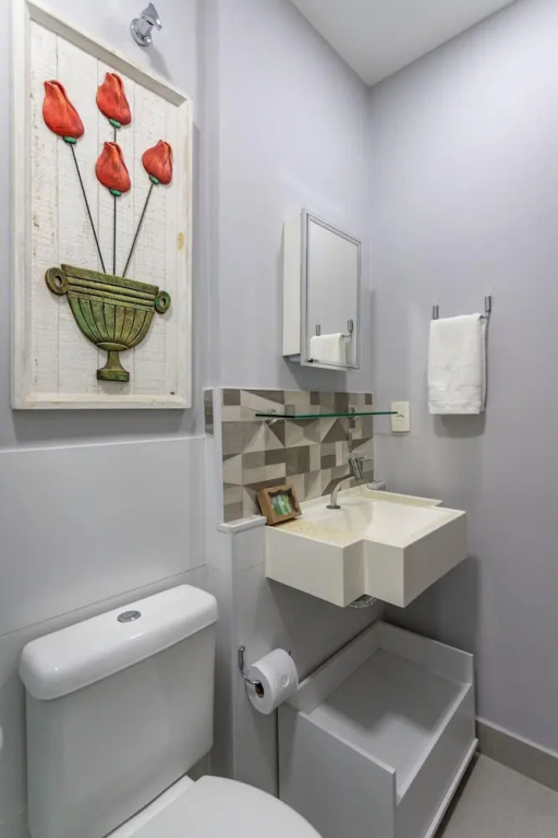 Refuge in Copacabana For 4 People Nsc401