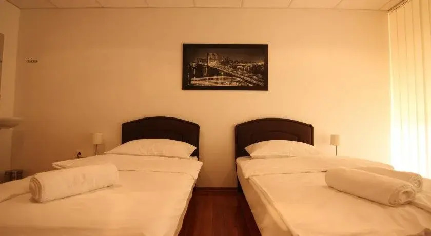 Rooms XXL
