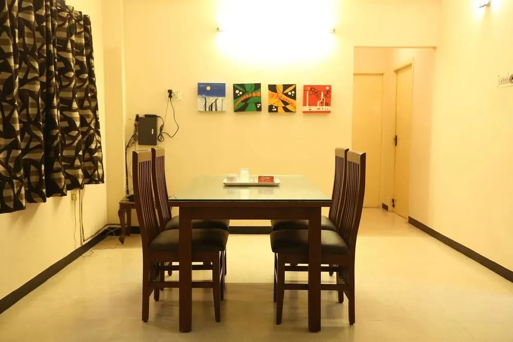 OYO 847 Apartment Convastay