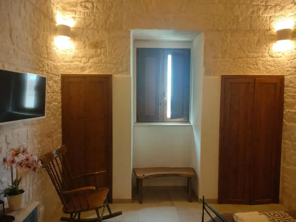 Pietra Rosa Apulian Home