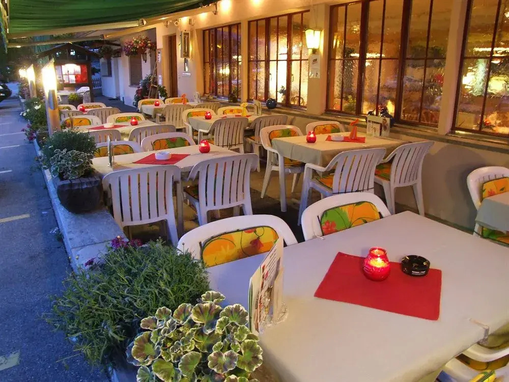 Hotel Mira