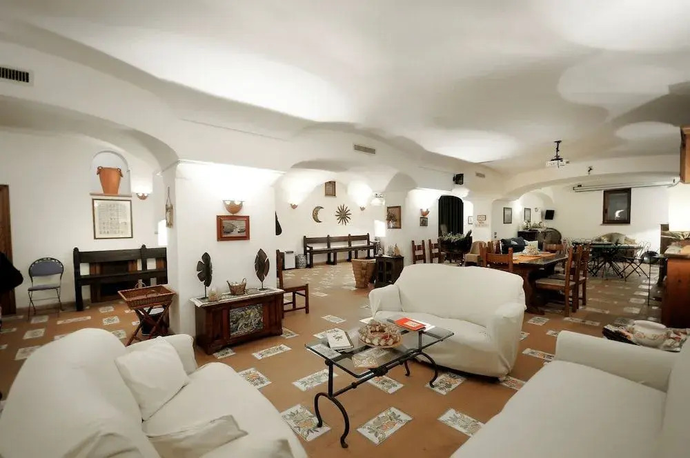 AMORE RENTALS - Villa Angelo