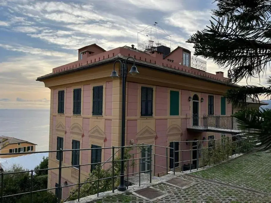 Rose Attico magnifica vista mare parcheggio privato 2 minuti dalla spiaggia