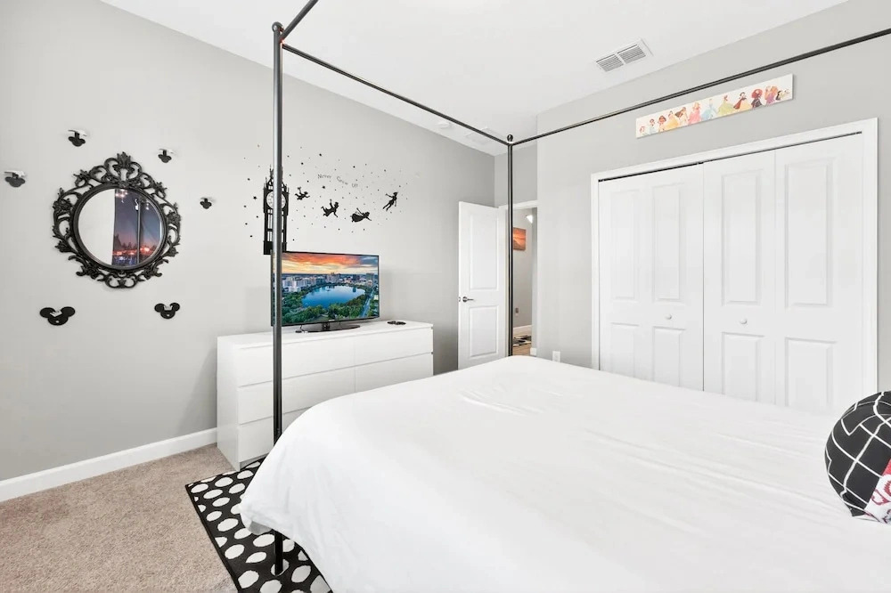 Sol117-5484-6-pg - Solterras Dream Home