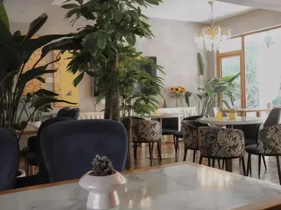 Hetian Yueshe Detached Homestay
