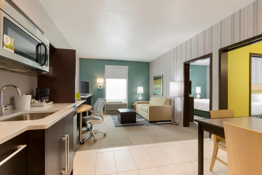 Home2 Suites by Hilton Houston Stafford - Sugar Land