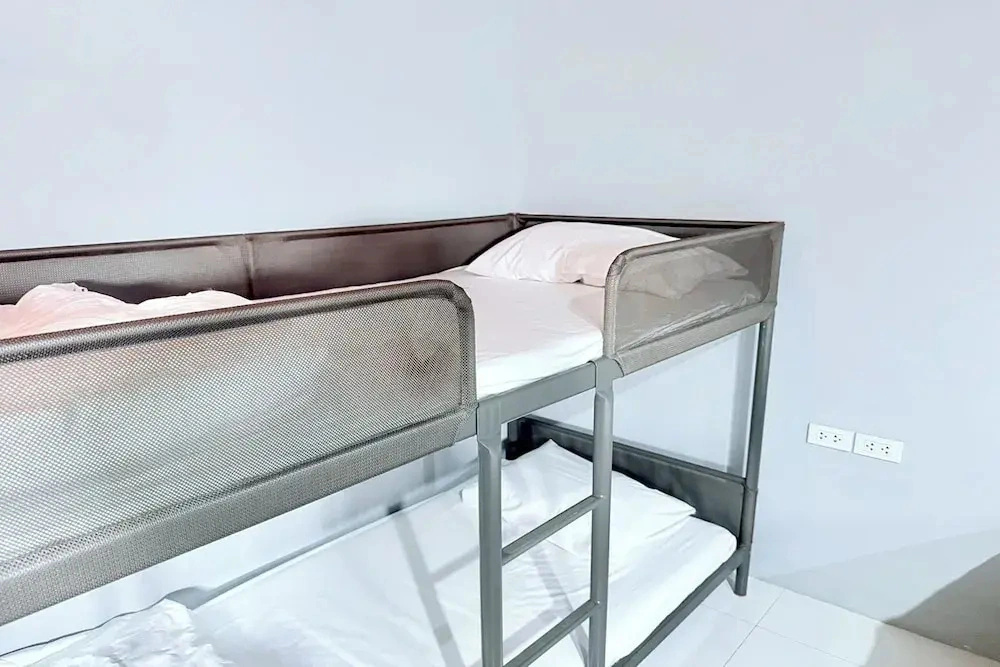 Sukhum Huai Khwang Hotel