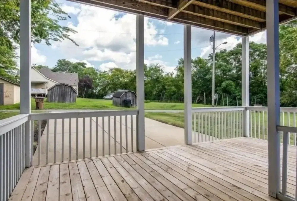 Nashville Home Close To It All! 3 Bedroom Home by RedAwning