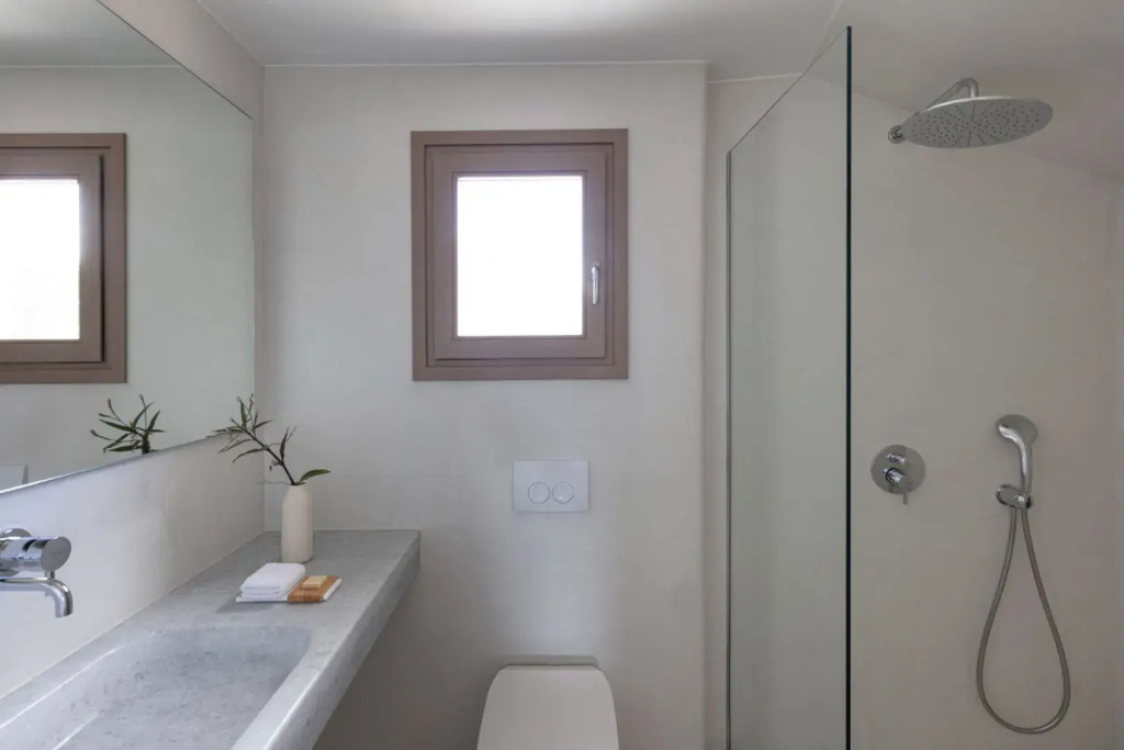Ammothines Cycladic Suites