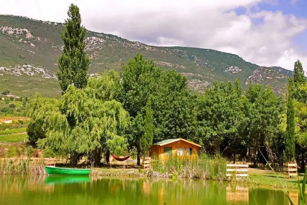 Camping la Peiriere - Lodge en Pays Cathare
