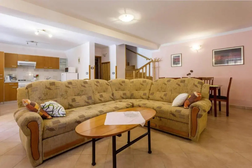 Zvana in Bubani (Haus für 5 Personen)