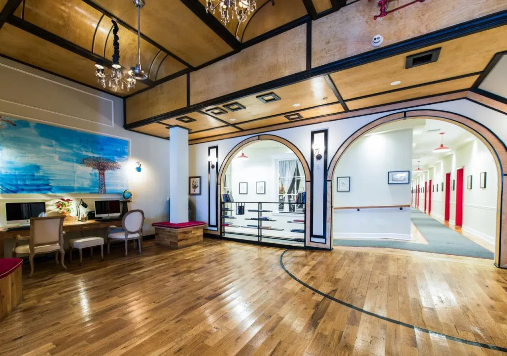 The Box House Hotel