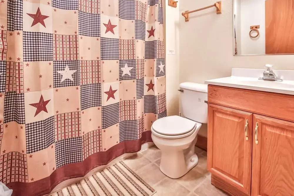 Poplar - Elbert's - 3 Br Cottage