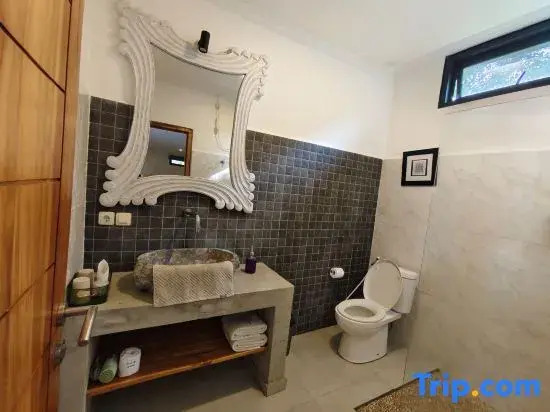 Triple 888  Suites