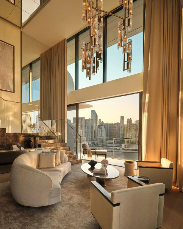 The Lana - Dorchester Collection