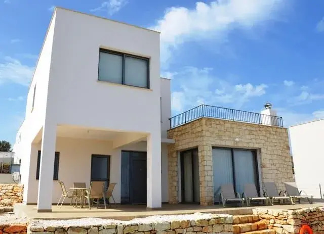 3 Br Villa Imogine - Chg 8879