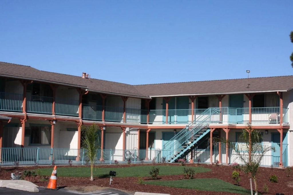 Budget Inn