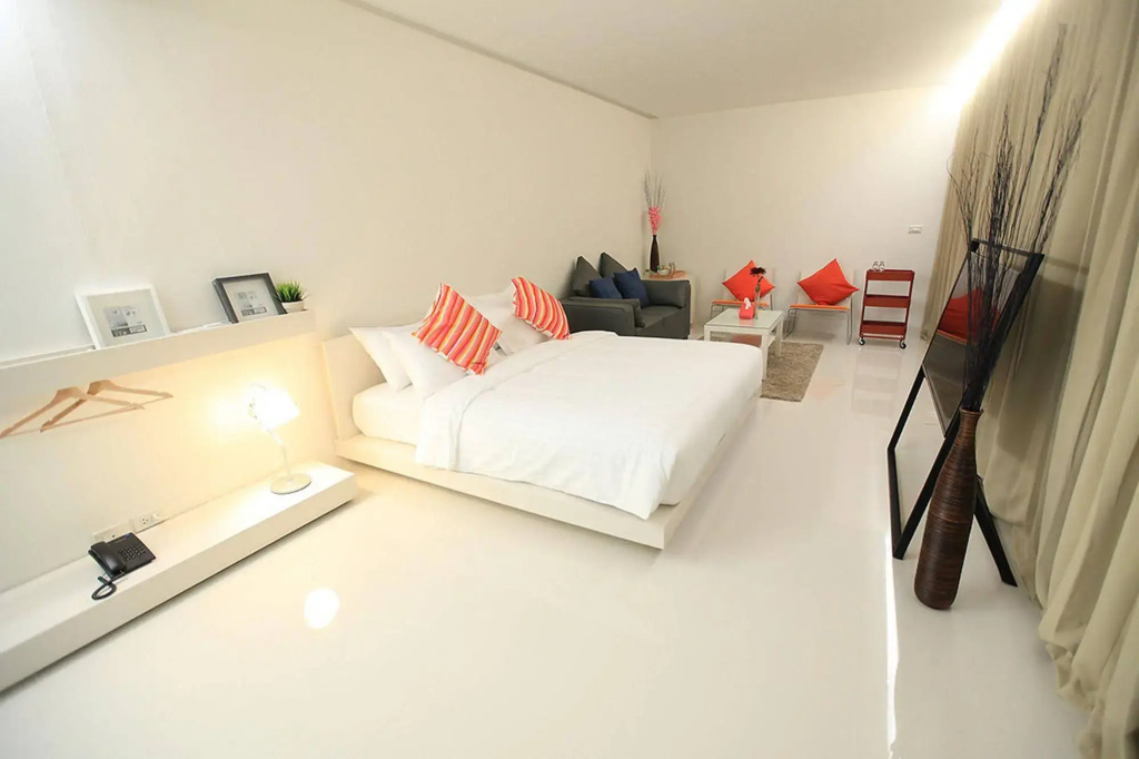 Q Residences
