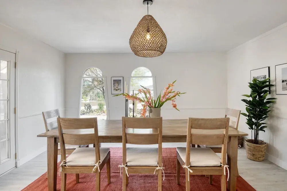 Archie by Avantstay Desert Retreat w/ Pool, Edge of Joshua Tree, Bonus Casita for Group Travel
