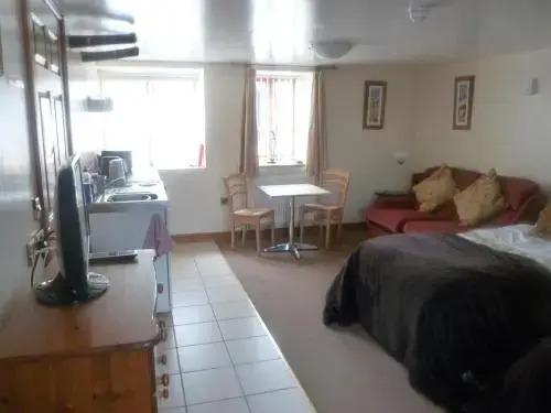 Oakenholt Farm Country Guest House