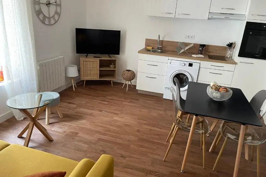 Le Poulorio Loft Studio Rdc Bylocly