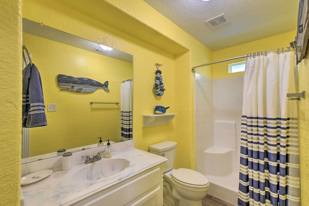 2 Blocks to Gulf: Surfside Beach Family Home!