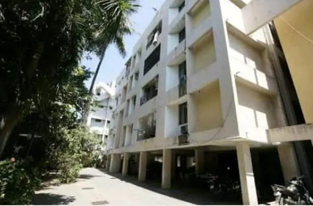 Happy Stay Service Apartments