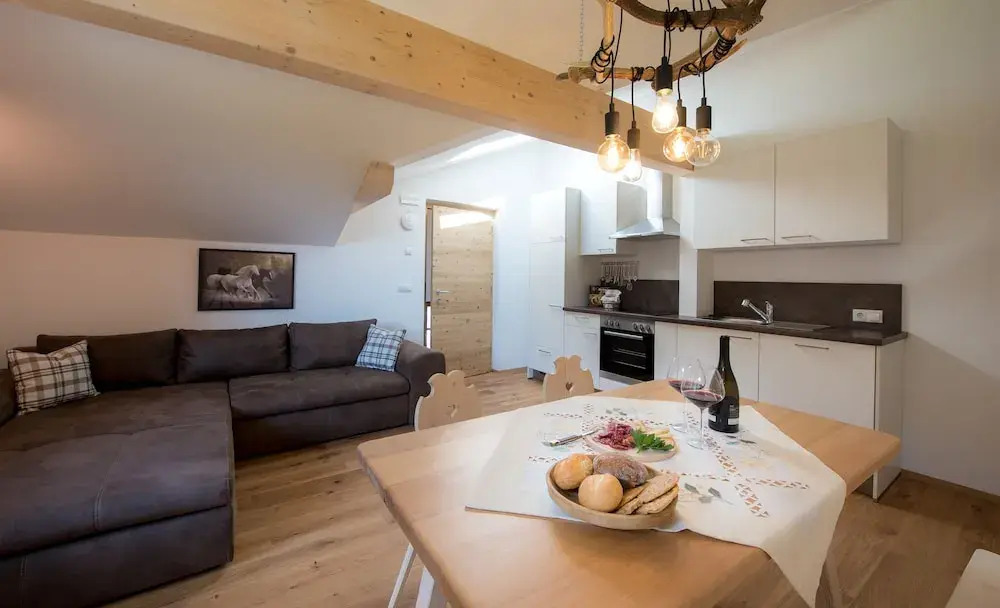 Seebacher Apartments