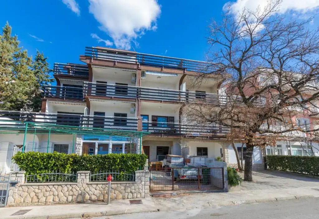 Apartments in Crikvenica 41207