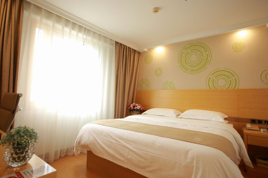 GreenTree Inn Shanghai Hongqiao Airport Hotel