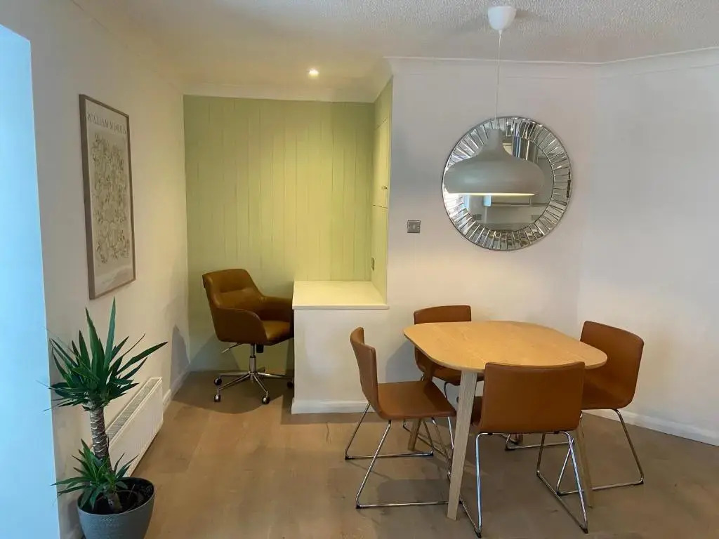 Rivergem - Riverside Coach House