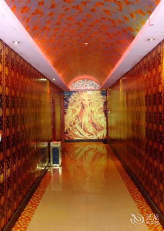 Kunming Jinggu Hotel