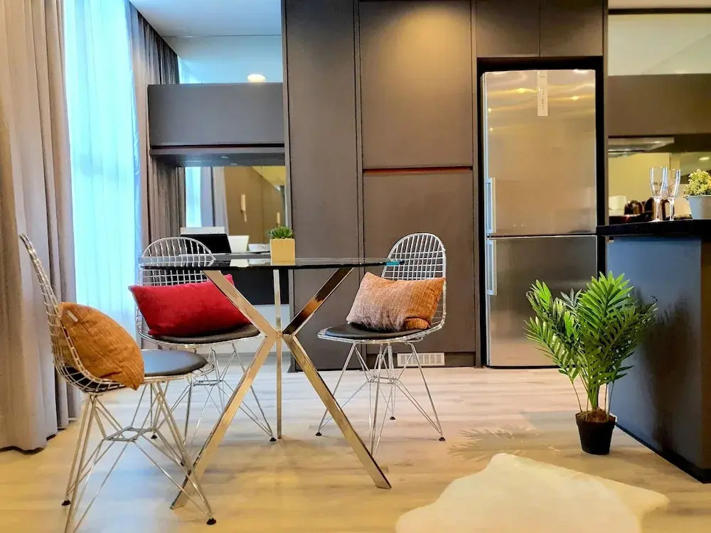 Verve Suite KL Designer Apt by BeeStay