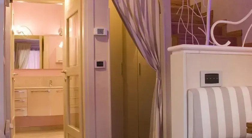 Royal Suite Home