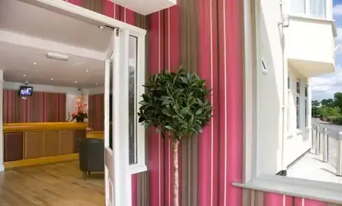 Harrisons Hotel