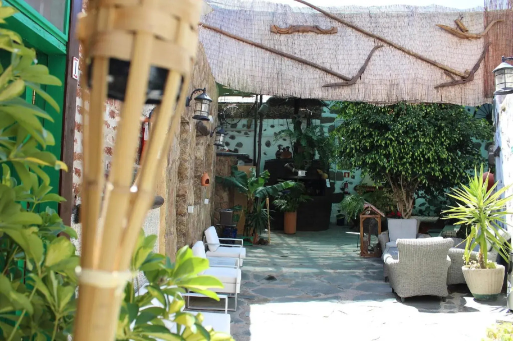 La Piedra Viva Agüimes , Siete hermanos