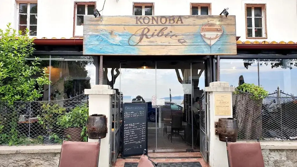 Little Fish studio