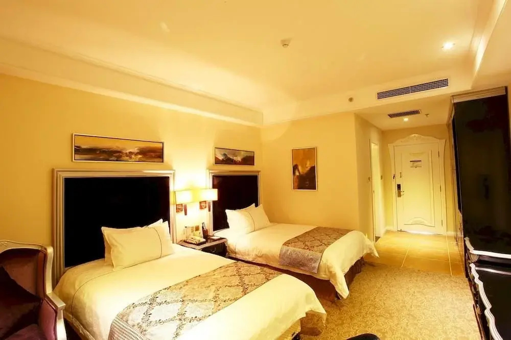 Shengfeite Garden Hotel