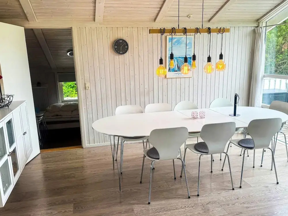 10 Person Holiday Home in Humble-by Traum