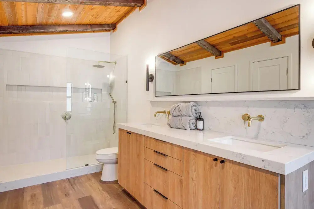 Hot Tub & Game Room: Spacious Big Bear Lake Cabin