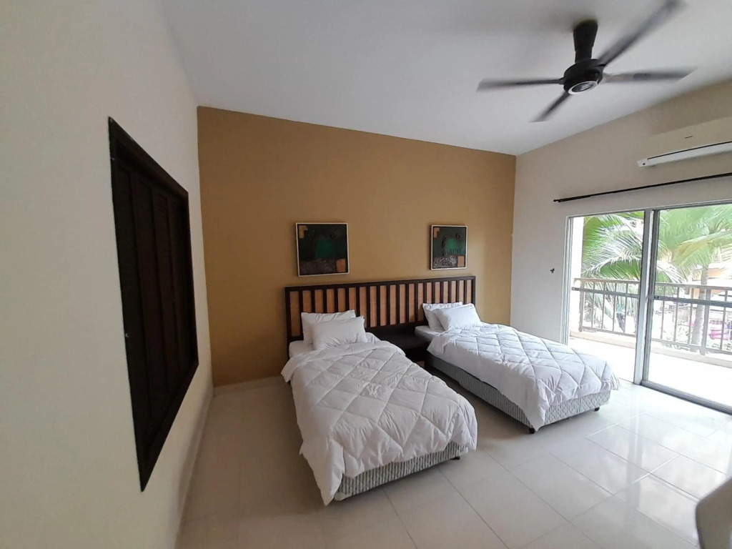 ccfd 4pax Gold Coast Morib Resort - Banting Sepang KLIA Tanjung Sepat