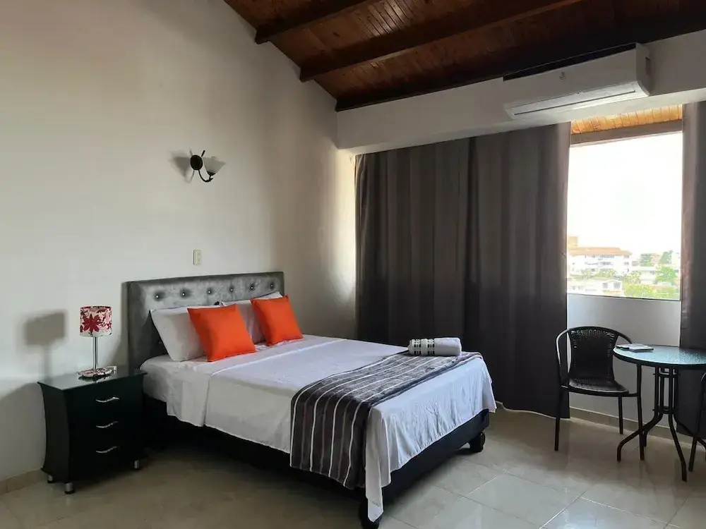 Hostal CaliView Inn