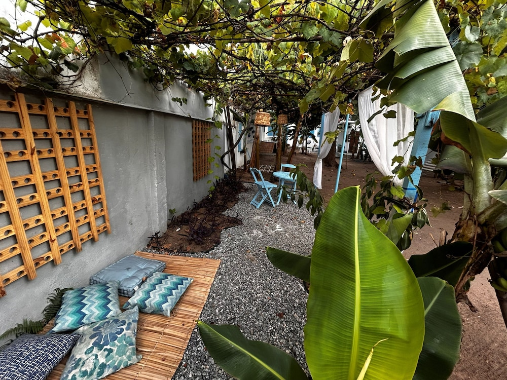 Flor e Fruto Retreat - Little Flower House