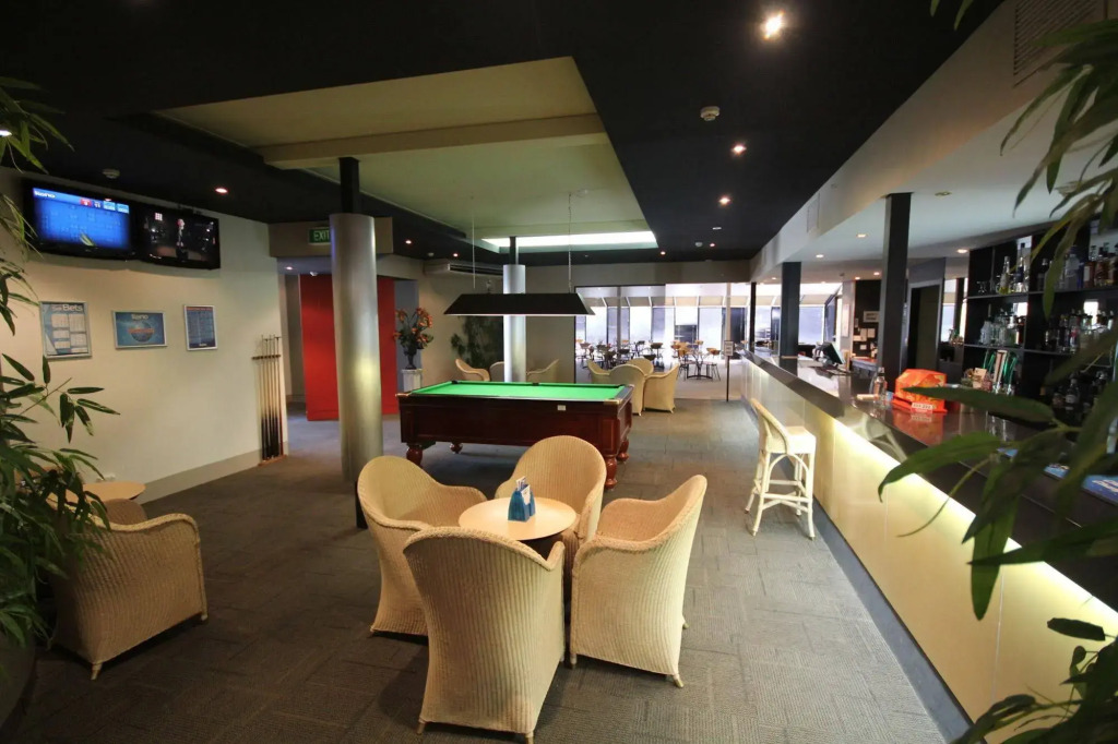 Mornington Inn