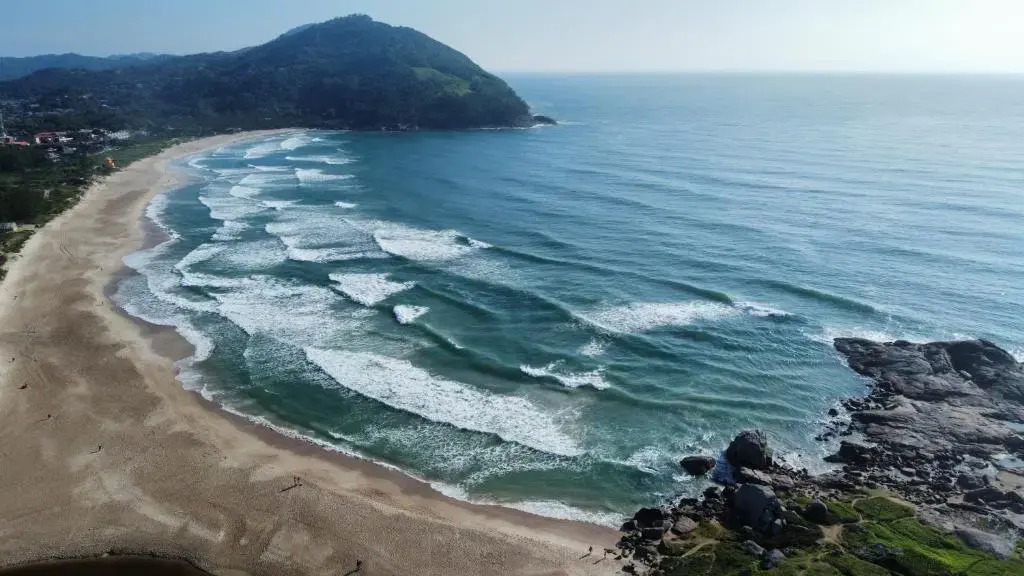 Residencial Caminho das Ondas AP4