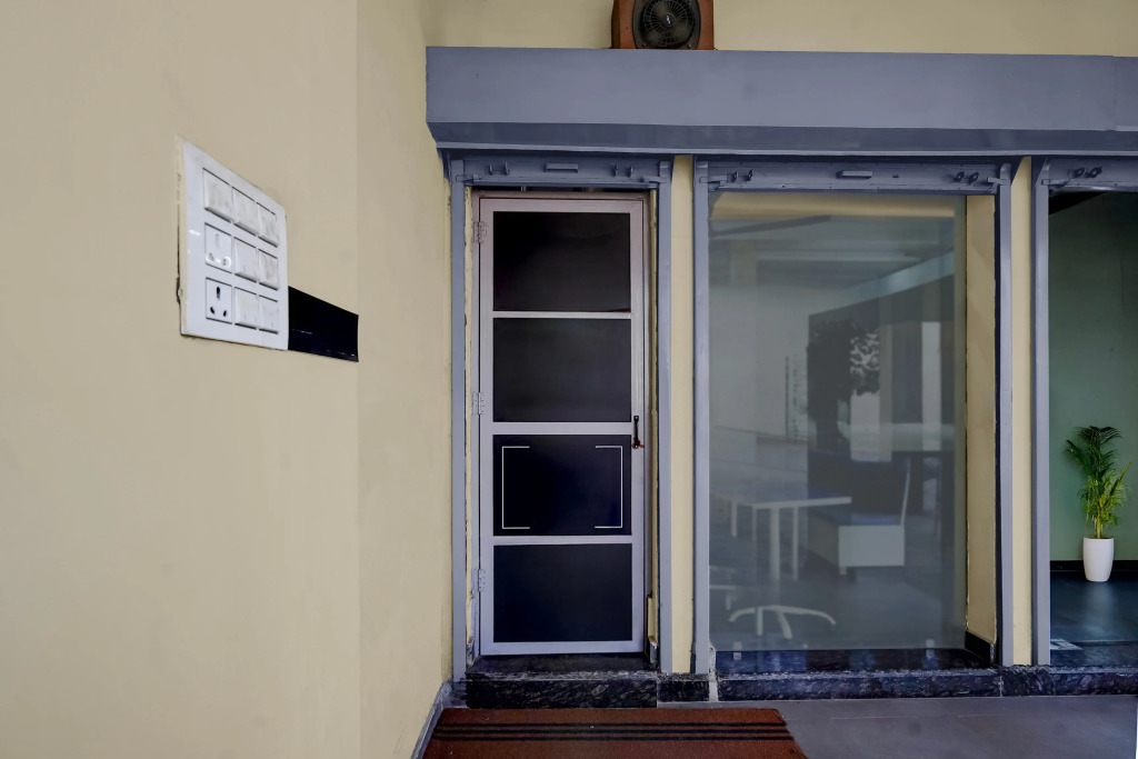 Collection O Kharar Bus Terminal Formerly Hotel Kamboj