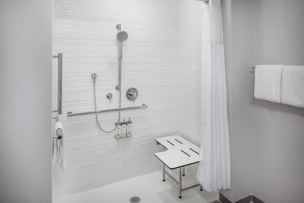 avid hotel North Platte by IHG