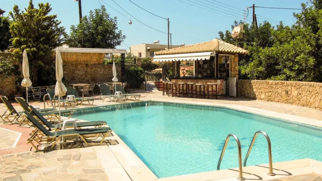 Villa Aphrodite Hotel Apartments Studios by Estia