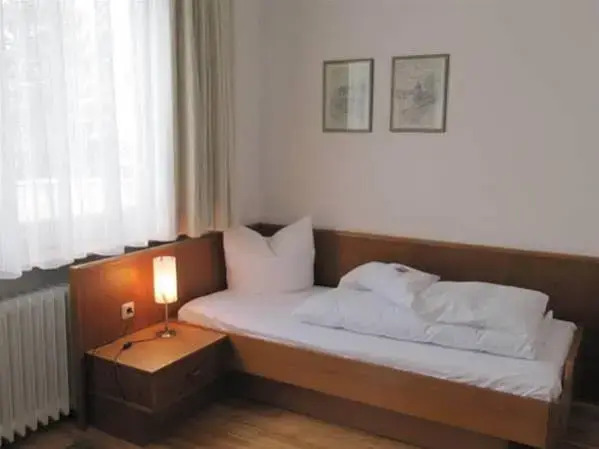Hotel BURGWALD
